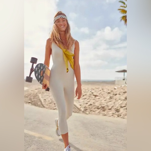 🦄 NWOT Free People Astro Onesie, Vanilla, size M/L - Picture 3 of 5